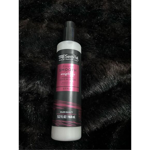 TRESemme Keratin Smooth Weightless Perfecting Leave In Lotion New - Picture 1 of 4